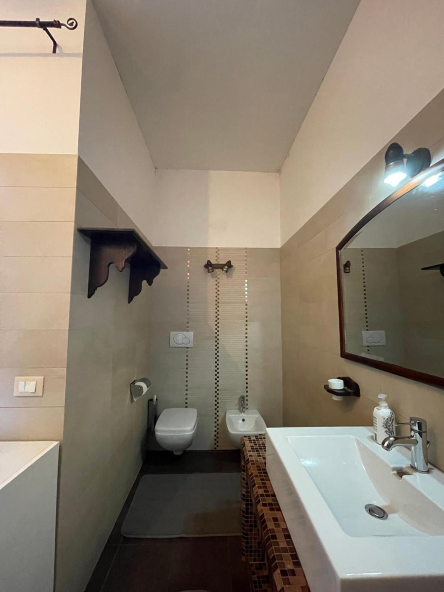 Villa Dama ชิสแตร์นีโน ภายนอก รูปภาพ
